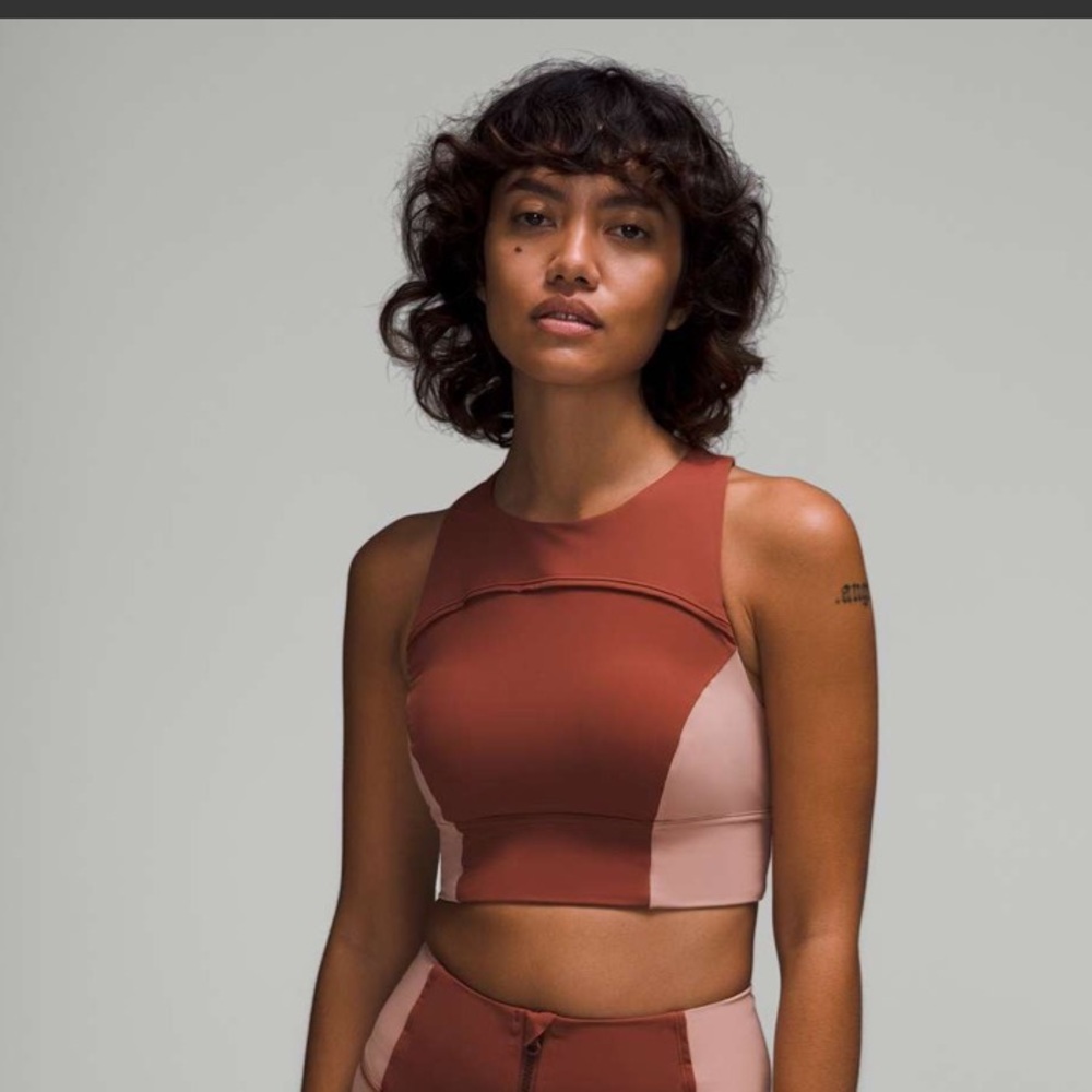 (25) Lululemon Hike to Swim Bra